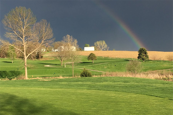 Swing Into Splendor: Tee Time Tales from the Golf Clubs of Bellevue!