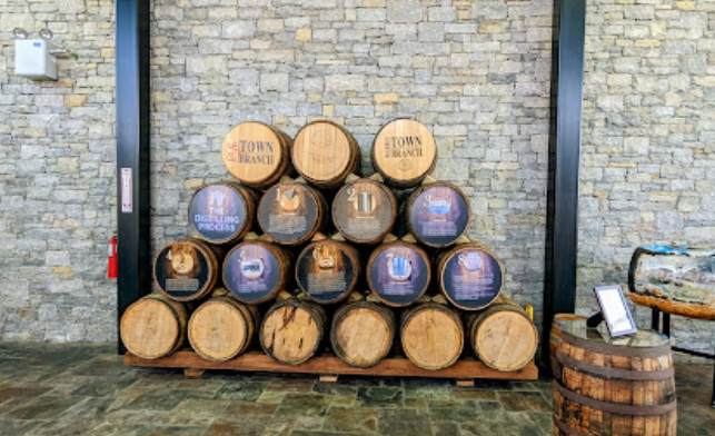 Spirits of the Bluegrass: Exploring Lexington’s Craft Beer and Distillery Culture